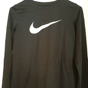 Nike Dri-Fit Long Sleeve Shirt